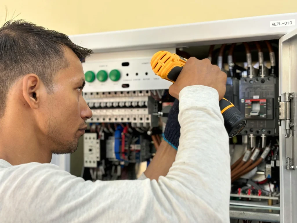 Top-Rated Electrician in Bahria Town Lahore | Azan Paint & Electric